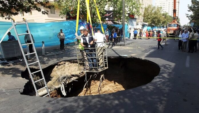 محافظة خراسان رضوية تحمل الرقم القياسي للهبوط 