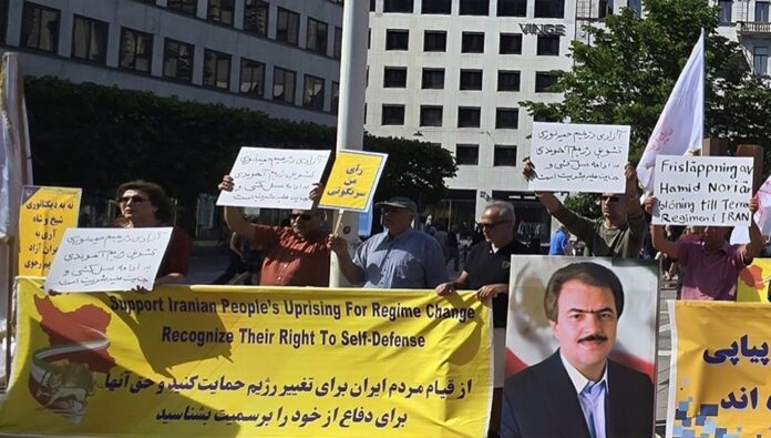 استرداد حميد نوري إلى إيران: انتقادات واسعة وتنديد بتقويض القانون السويدي