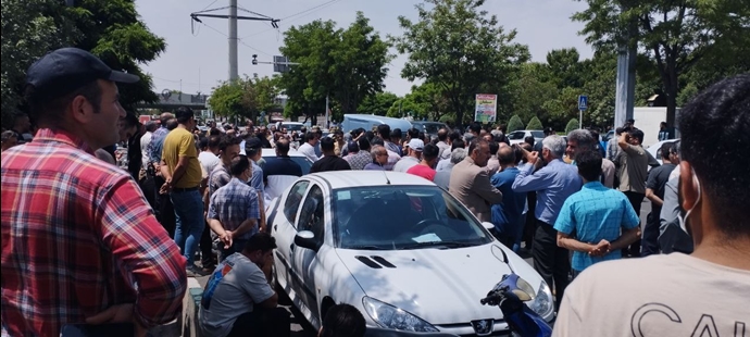  احتجاجات في إيران – متقاعدو الاتصالات يستمرون احتجاجتهم في عدة مدن