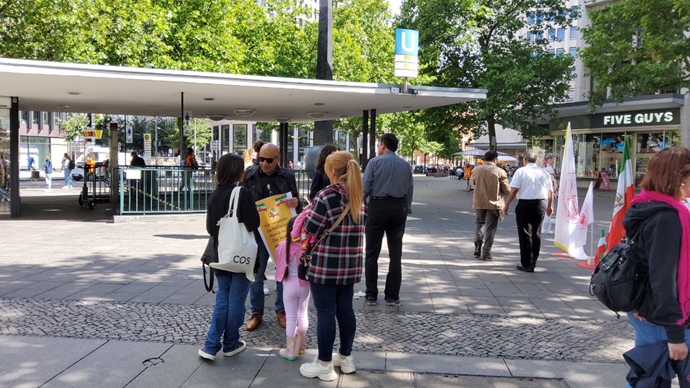 تقرير مصور - الإيرانيون يحتجون في بلدان مختلفة ضد الصفقة المشينة للإفراج عن حميد نوري