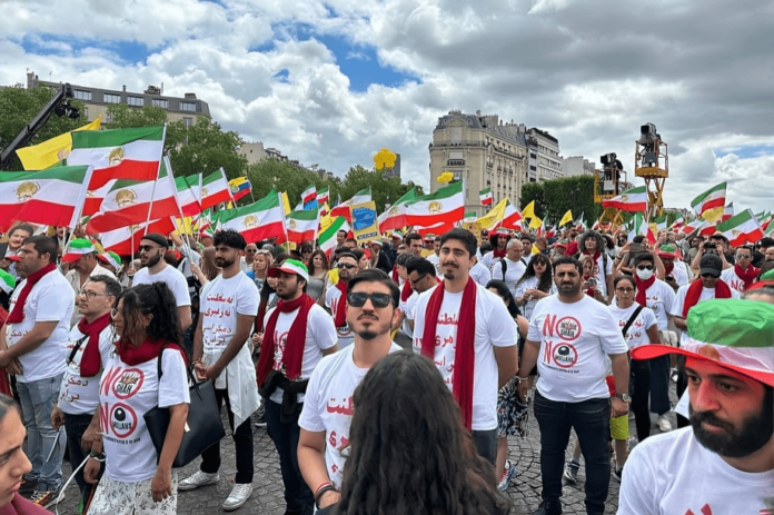 نورد وست تسايتونج الألمانية: مقاومة نظام الملالي والمقاطعة الواسعة للانتخابات في إيران