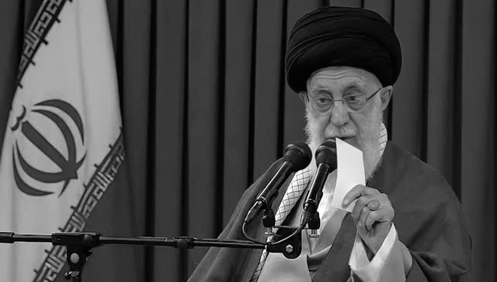 تحذير خامنئي من صراع الفصائل في مراسم تنصيب بزيشكيان