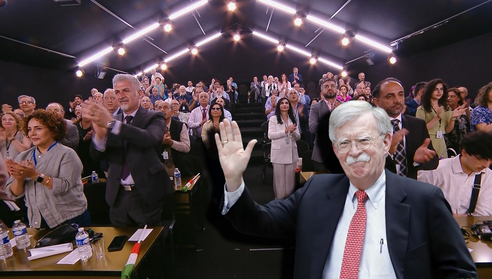 جون بولتون: السياسة المعلنة للحكومة الأمريكية يجب أن تكون إسقاط النظام الإيراني