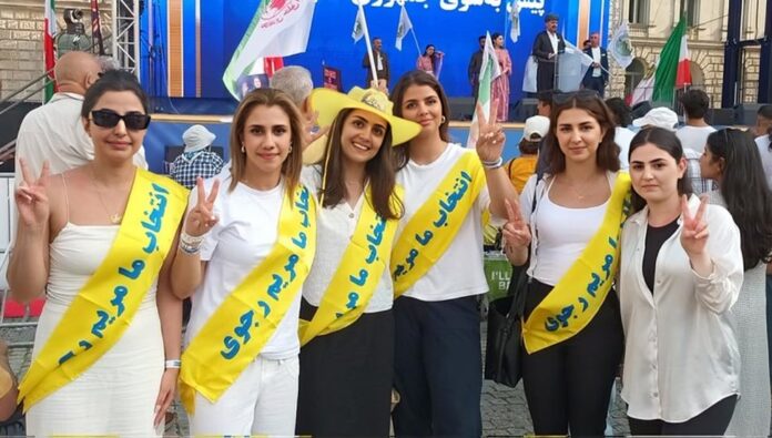  تهديدات نظام إيران للإيرانيين في الخارج بالتسليم