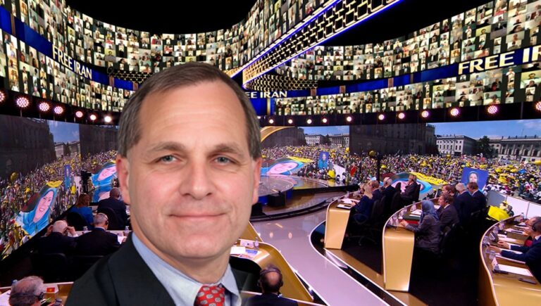 الرئيس السابق لـ أف.بي.آي: النظام الإيراني سيسقط