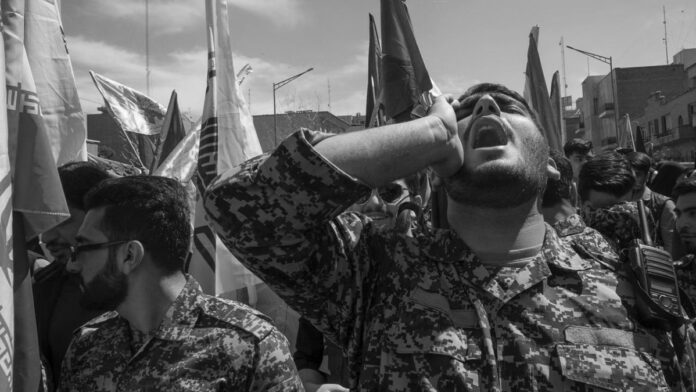 دي فيلت: ضرورة اتخاذ خطوات جادة لإدراج الحرس الإيراني ضمن قائمة المنظمات الإرهابية