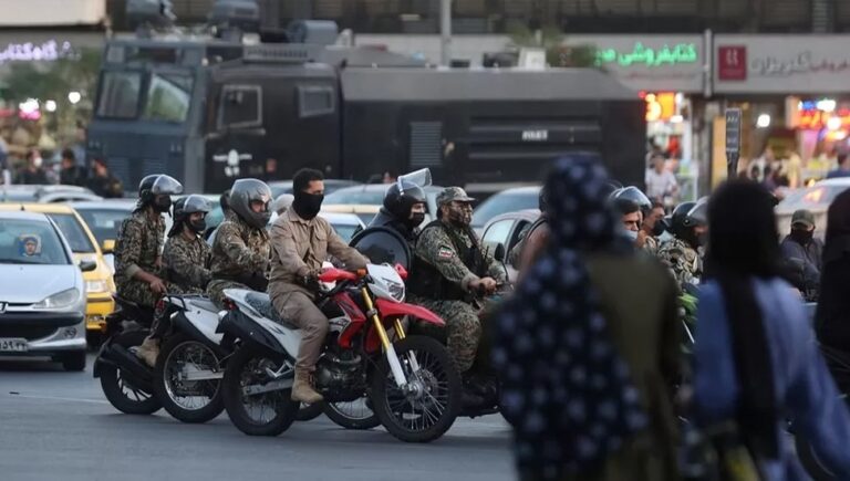لجنة تقصي الحقائق التابعة للأمم المتحدة تطالب بمحاسبة إيران على قمع الأقليات العرقية والدينية