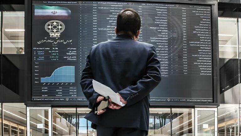 خروج تريليون تومان من البورصة الإيرانية وتدابير حكومية لاحتواء الأزمة
