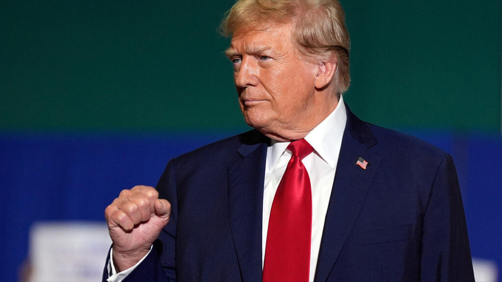 ترامب: النظام الإيراني مسؤول عن اختراق حملتي الانتخابية