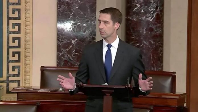 واشنطن فري بيكون: البيت الأبيض استضاف مسؤولةً في البنتاغون كانت في مركز عمليات التسلل للنظام الإيراني