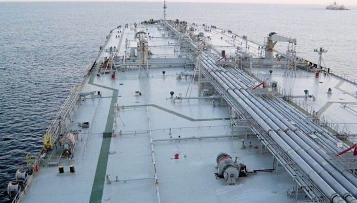 نجل شمخاني، مستشار خامنئي على رأس شبكة تهريب النفط الإيرانية لتمويل تكاليف الإرهاب وإثارة الحرب في المنطقة