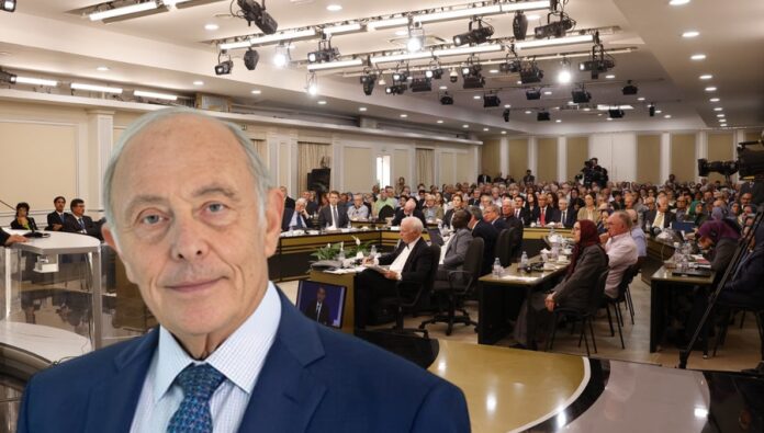 المستشار الخاص للمدعي العام للمحكمة الجنائية الدولية يحث على المساءلة عن مذبحة إيران عام 1988