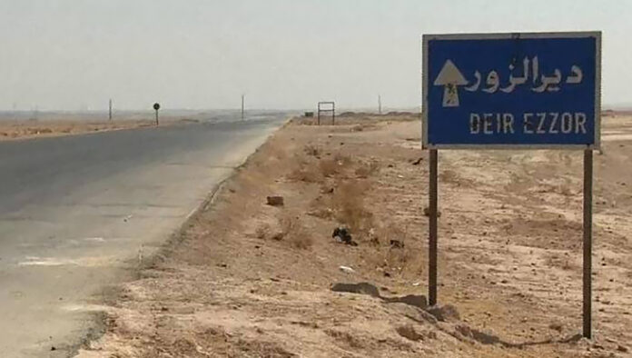 مقتل ۱۲ مسلحًا من الميليشيات الموالية للنظام الإیراني في غارة جوية شرق سوريا