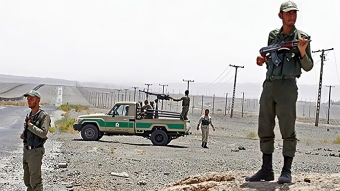 إيران - مقتل ضابط أمني في مدينة سيب وسوران على يد مسلحين 