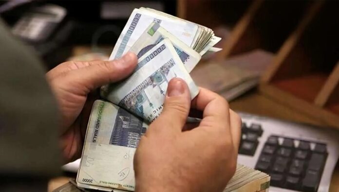 قرض مربح لأعضاء البرلمان الإيراني 