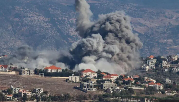 واشنطن بوست: حزب الله تحت الهجوم وتردّد إيران في التدخل وسط تصاعد الغارات الإسرائيلية