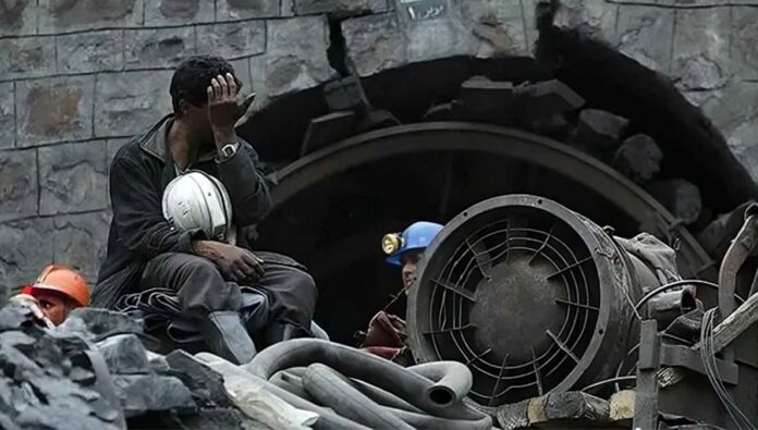 كارثة جديدة في منجم طبس: وفاة عشرات العمال وسط إهمال مستمر