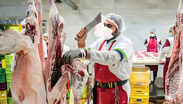 انخفاض استهلاك اللحوم الحمراء في إيران وسط تصاعد انعدام الأمن الغذائي