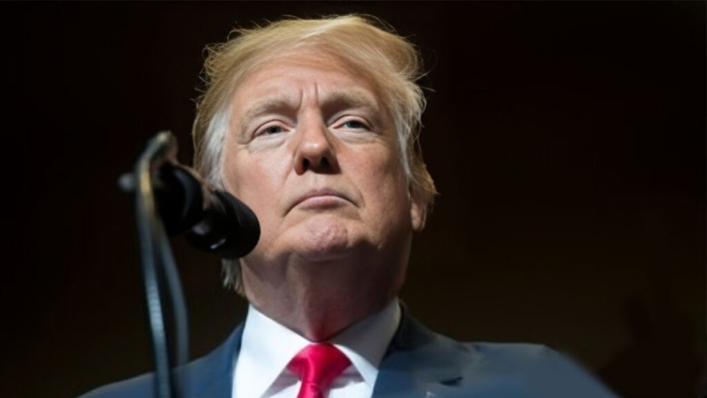 ترامب يدعي وجود تهديدات إيرانية على حياته