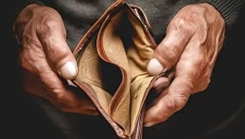 كرمانشاه وأصفهان تتصدران مؤشر البؤس في إيران