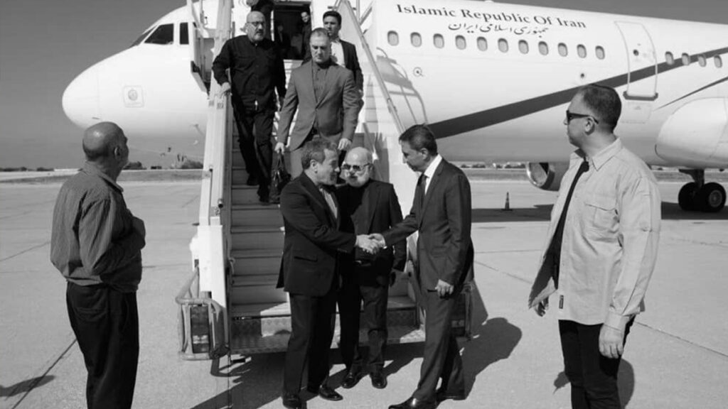 مساعٍ دبلوماسية لعراقجي لتعزيز نفوذ إيران وسط تراجع عسكري وإحباط حلفائها