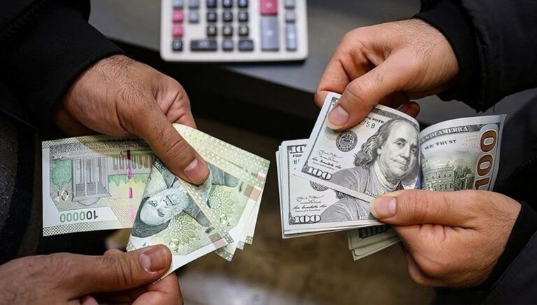 كيف يغذي الفساد الحكومي أزمة البنوك في إيران