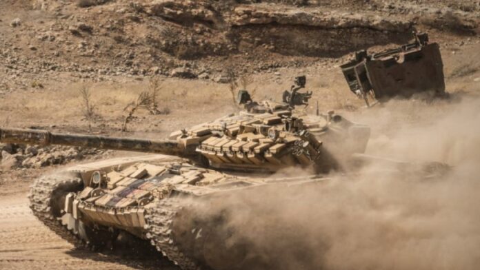 قوات المعارضة السورية تسيطر على أحياء استراتيجية في مدينة حلب وتواصل التقدم