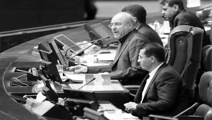 رئيس برلمان النظام الإيراني : لم يعد لدينا نفط يهدد الأعداء