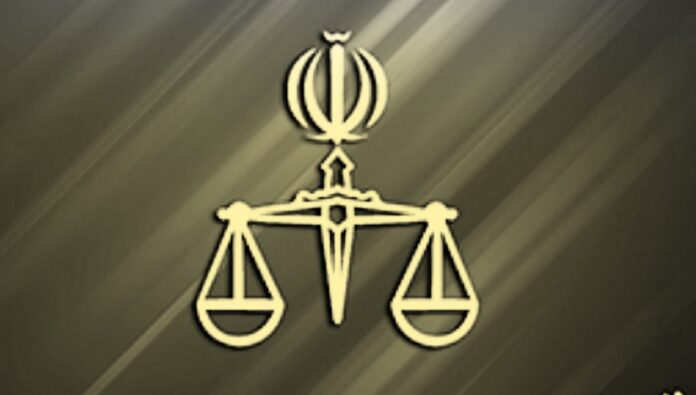 تناقض في موقف إيران بشأن إعدام جمشيد شارمهد  وتوتر دبلوماسي مع ألمانيا