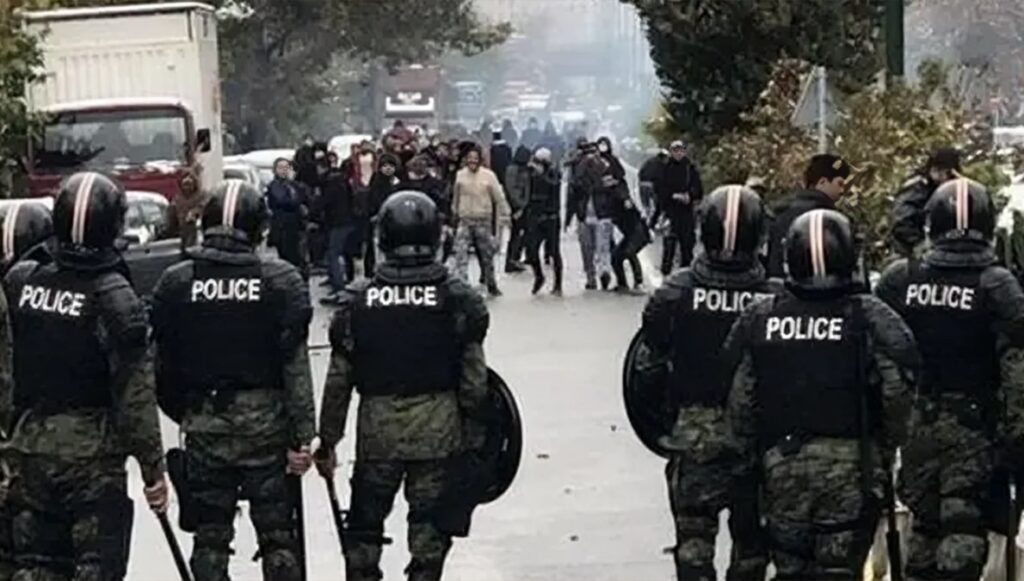 تأثيرات استراتيجية لانتفاضة نوفمبر 2019 في إيران