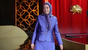 خطة حريات وحقوق النساء في إيران الغد الحرة