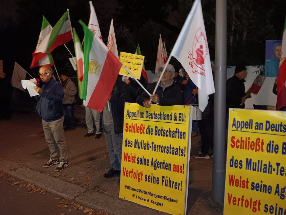 اغلاق القنصليات الإيرانية في ألمانيا یرحب به من قبل المقاومة الإيرانية في هامبورغ وبرلين