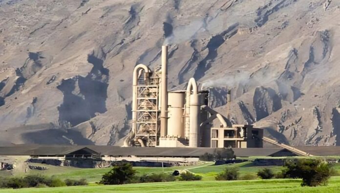 إیران: توقف الإنتاج في 22 مصنعاً للأسمنت بسبب نقص الغاز