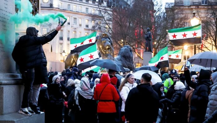 فوكس نيوز: النظام الإيراني في أضعف مواقعه وسط تحديات داخلية وإقليمية