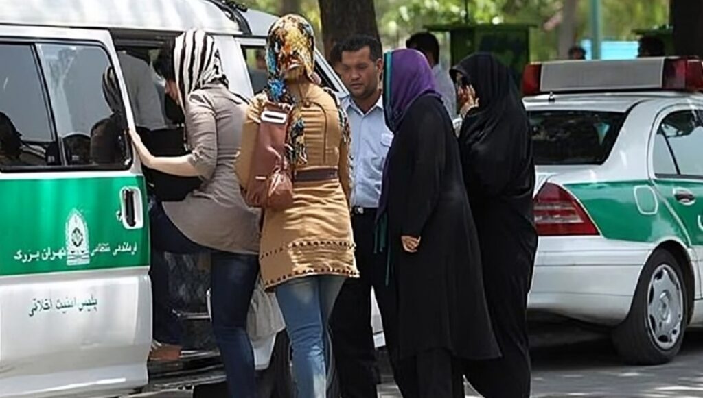 انتهاكات حقوق الإنسان المستمرة في إيران، من المسؤول؟