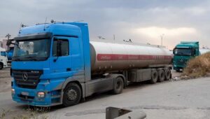 رويترز: إيرادات نظام إيران البالغة مليارات الدولارات من تهريب النفط في العراق