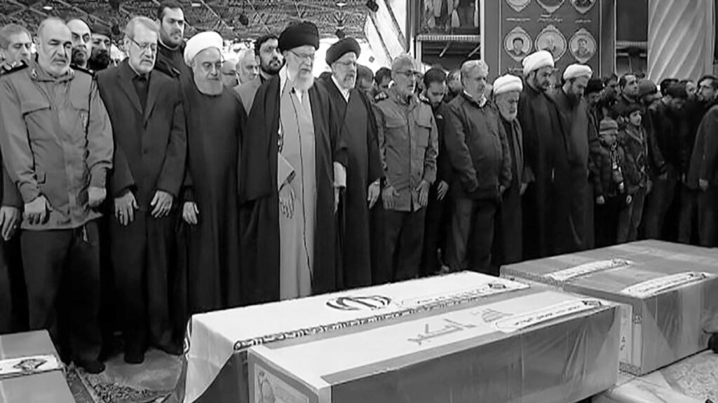 اینترنشنال ایشو: الملالي الإيرانيون في حالة ذعر مع انهيار «محور المقاومة»