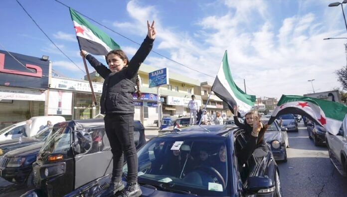 قضاء نظام الملالي يعبر عن قلقه من تداعيات سقوط بشار الأسد