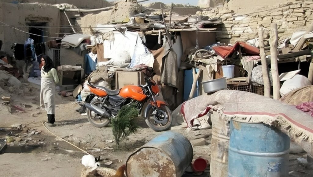 أكثر من 80% من الأسر الإيرانية تحت خط الفقر العالمي