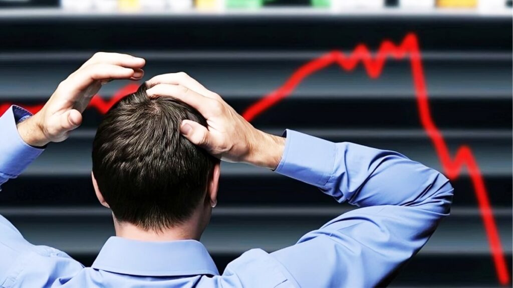 الأزمة الاقتصادية في إيران: بين فساد النظام ومعاناة الشعب