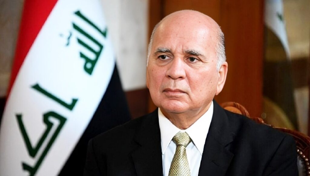العراق يسعى للسيطرة على الفصائل المسلحة المدعومة من إيران: وزير الخارجية فؤاد حسين يتحدث لـ "رويترز"