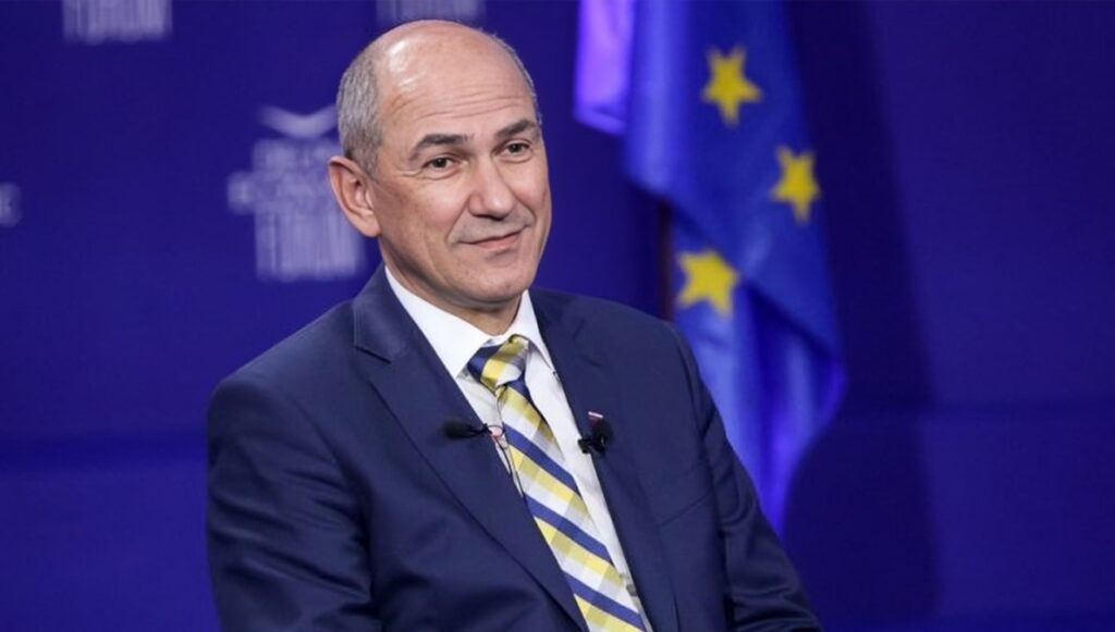 رئيس وزراء سلوفينيا السابق يشيد بجهود المجلس الوطني للمقاومة الإيرانية