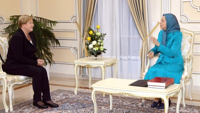 السيدة مريم رجوي تلتقي آنا فوتيغا: دعم أوروبي متواصل للمقاومة الإيرانية