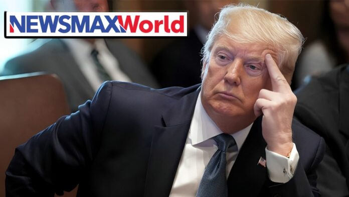 نيوزماكس:النظام الإيراني الضعيف قد يواجه ضغوطًا للتفاوض مع ترامب وسط تحديات متزايدة