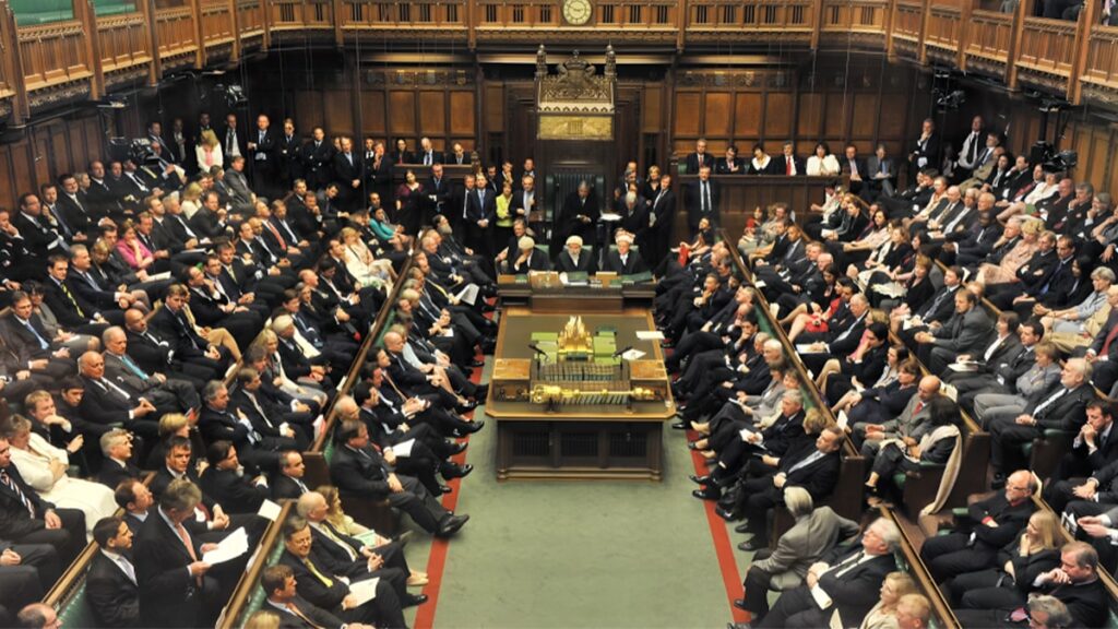 البرلمان البريطاني يناقش أنشطة النظام الإيراني المزعزعة للاستقرار