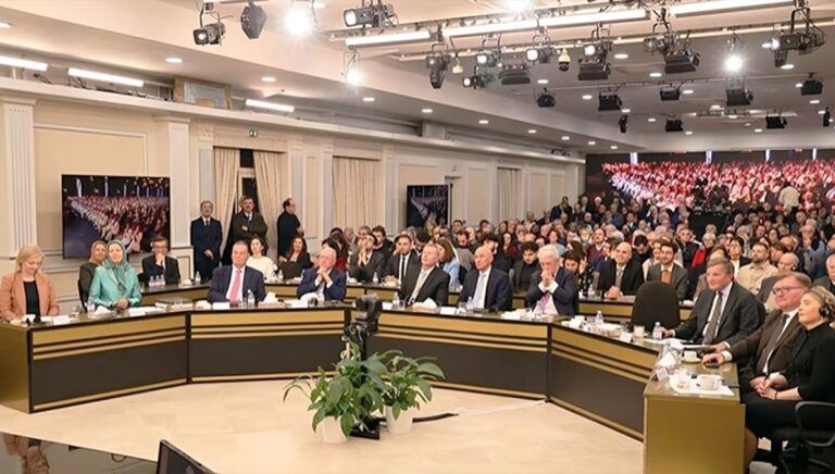 طريق مسدود أمام النظام الإيراني: الأنظار تتجه نحو البديل الديمقراطي