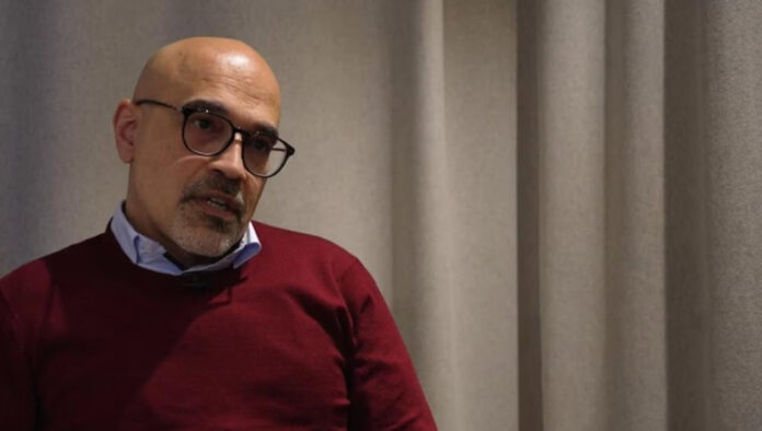 السويد: كشف عميل مدسوس للنظام الإيراني يُدعى روزبه بارسي