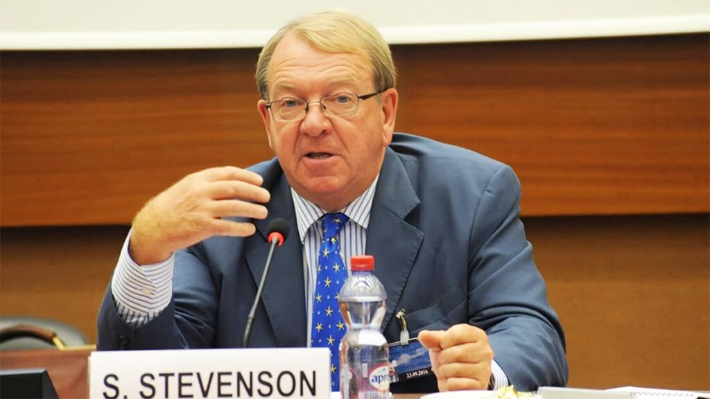 سترون ستيفنسون:هوس الإعدامات في إيران واقع مروّع