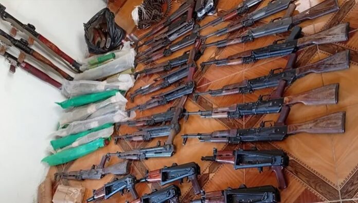 سوريا تعلن ضبط شحنة أسلحة متجهة إلى حزب الله اللبناني