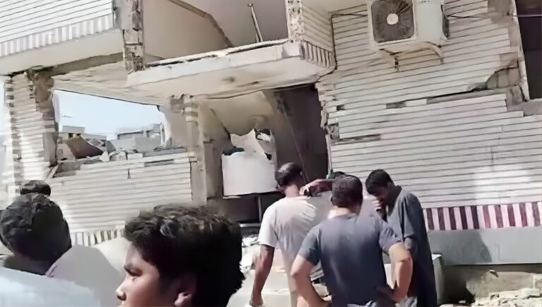 مسلحون يفجرون مبنى حكوميا في تشابهار جنوب شرق إيران